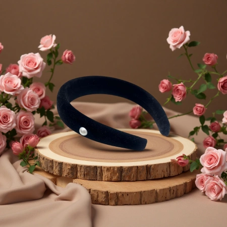 Fashionable and simple hair accessory, a versatile headband for women's daily use Fashionable and simple hair accessory, a versatile headband for women's daily use